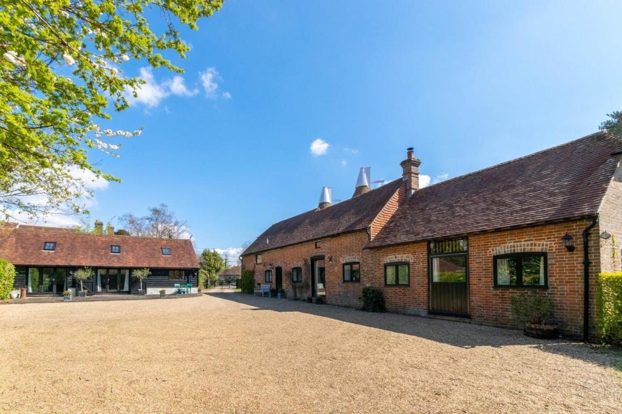 Court Lodge Oast Heathfield Eksteriør billede